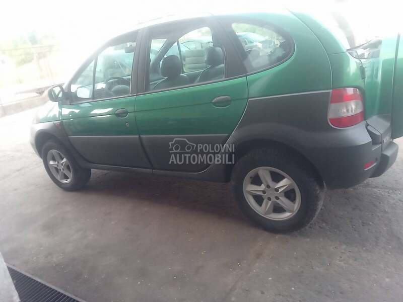 Renault RX 2001. god. -  kompletan auto u delovima