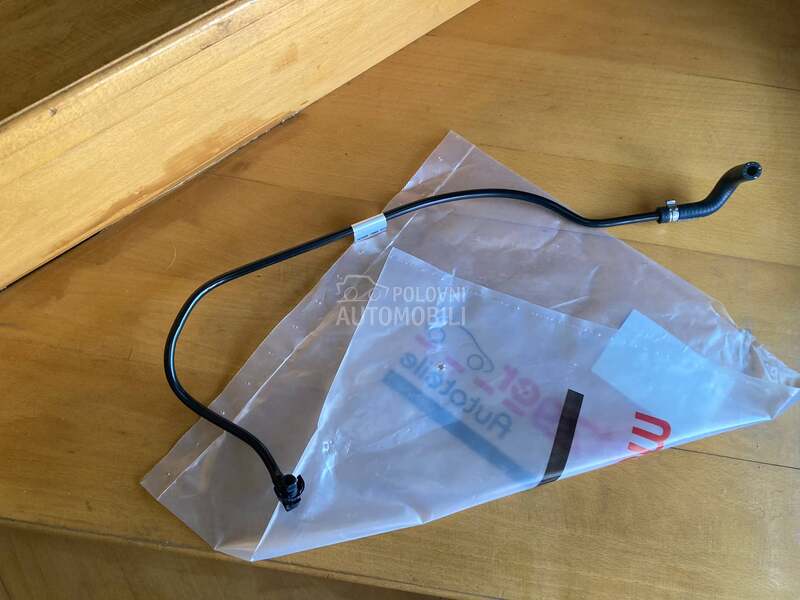plasticno crevo za Opel Astra H, Insignia, Astra J ...