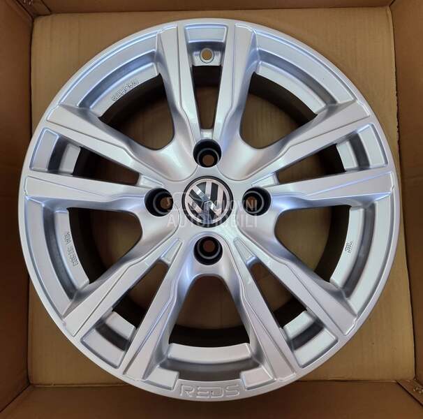 Aluminijumske felne momo 15" 4 x 108