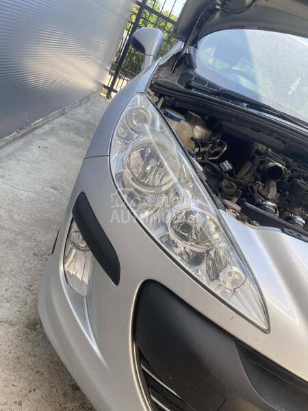 FAROVI za Peugeot 308