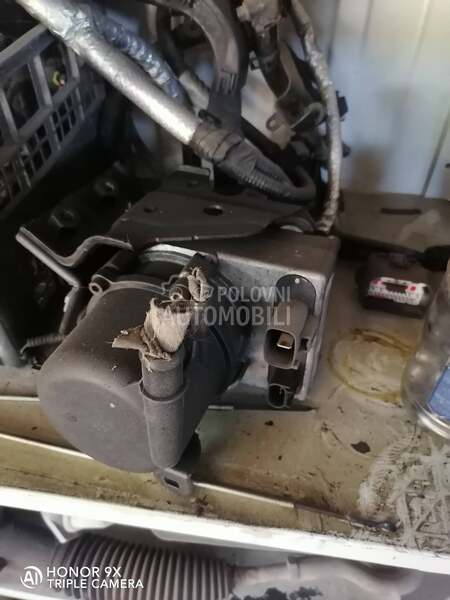 servo pumpa za Jeep Grand Cherokee od 2010. do 2012. god.