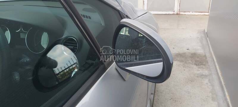 RETROVIZORI za Peugeot 308