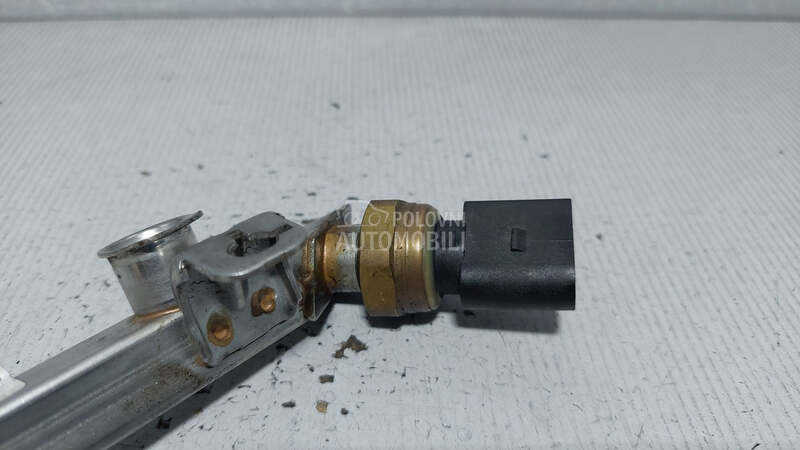 SENZOR PRITISKA GORIVA za Volkswagen Passat B7