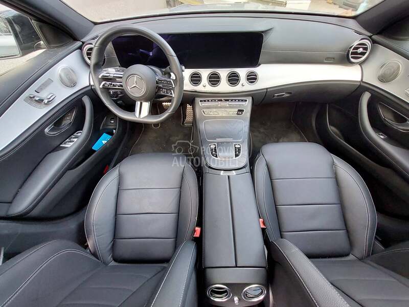 Centralna - središnja konzola za Mercedes Benz E 200, E 220, E 230 ... od 2016. do 2021. god.