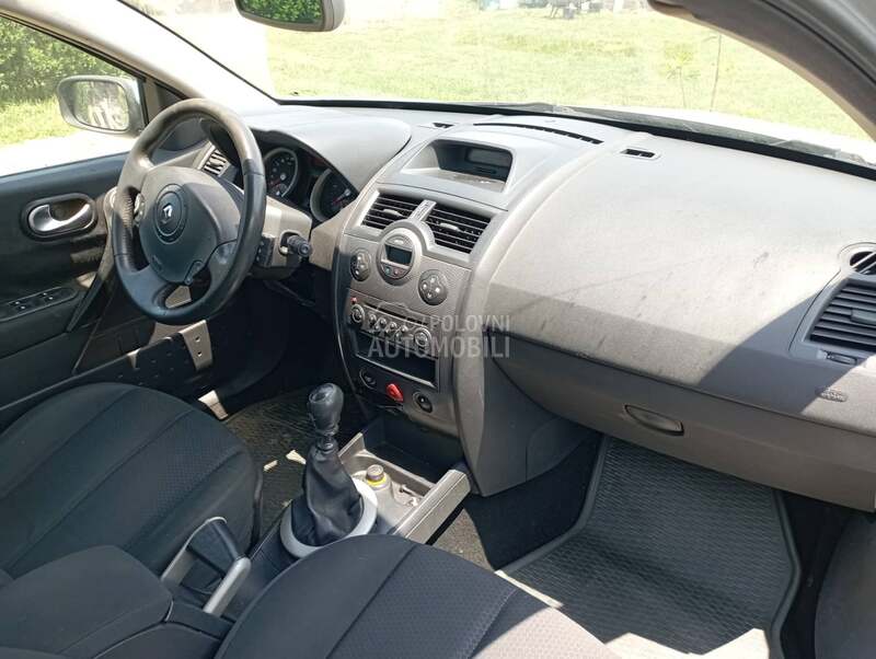 Enterijeri razni za Renault Clio, Grand Scenic, Laguna ... od 1990. do 2020. god.