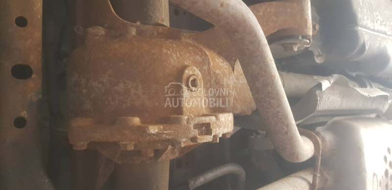 Zadnji deferencijal za Land Rover Range Rover Sport od 2006. do 2009. god.