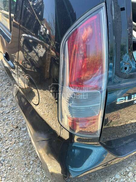 lampa za Daihatsu Sirion od 2005. do 2012. god.