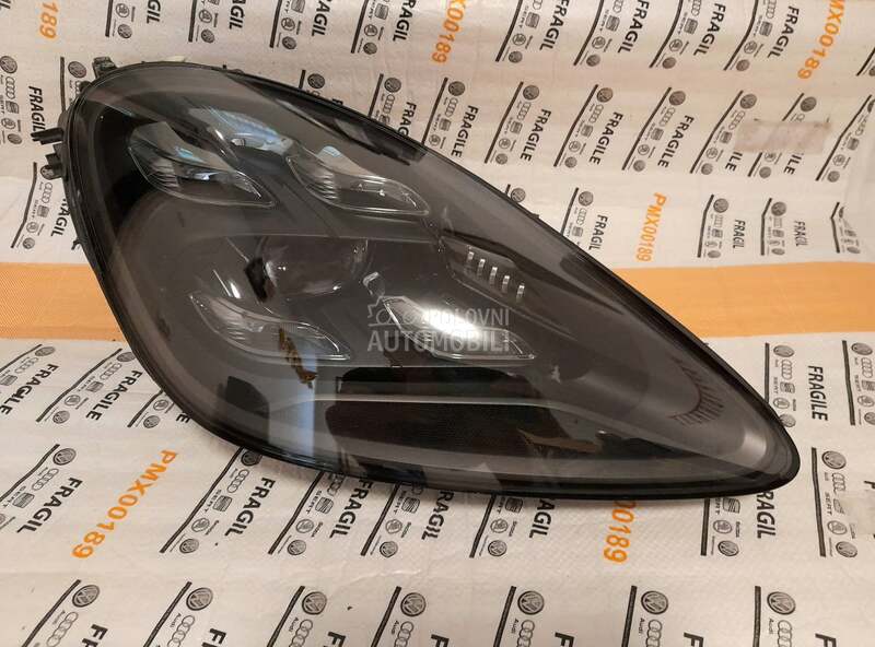 9Y / Matrix  Led Far za Porsche Cayenne od 2019. do 2022. god.