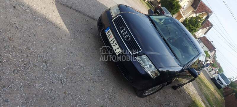 Audi A6 -  kompletan auto u delovima