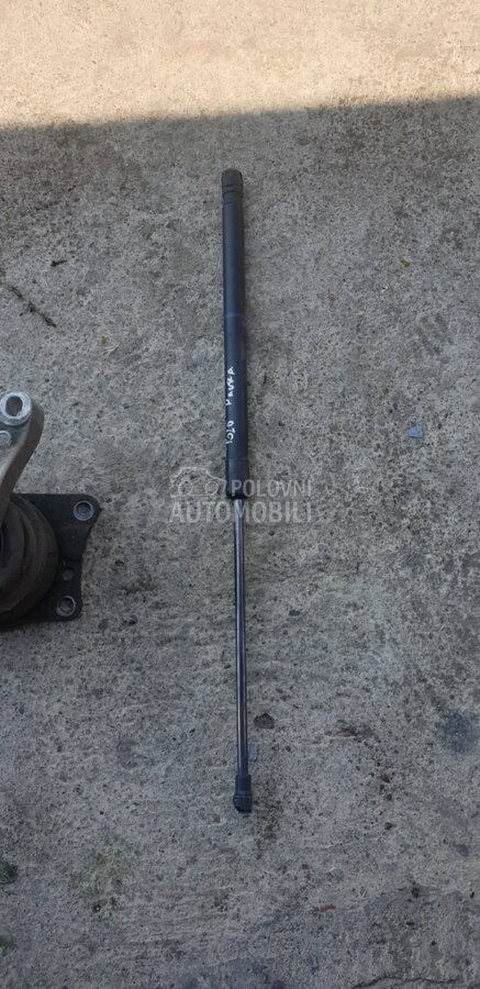 Amortizer haube za Volkswagen Polo
