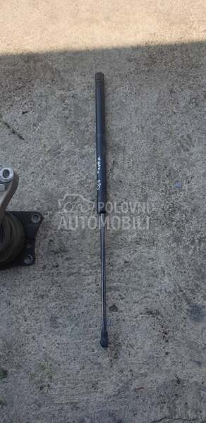 Amortizer haube za Volkswagen Polo