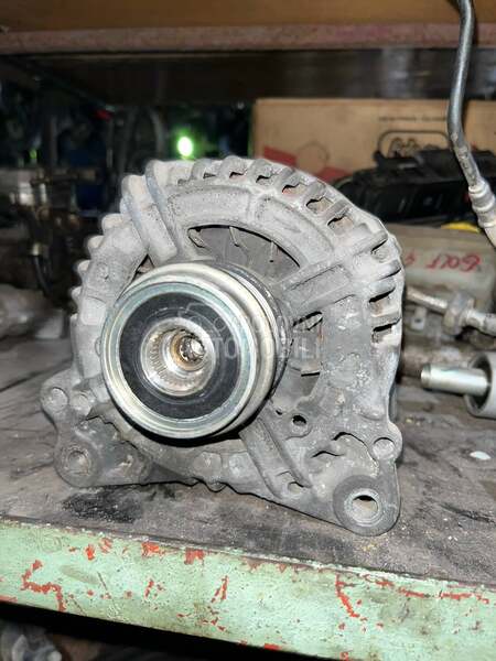 Alternator 1,9 tdi 120ampera za Volkswagen Golf 4