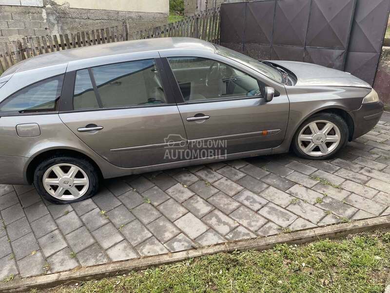 Renault Laguna 2003. god. -  kompletan auto u delovima