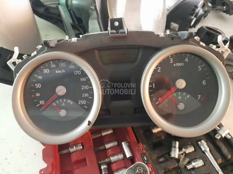 kilometar sat za Renault Megane od 2002. do 2009. god.