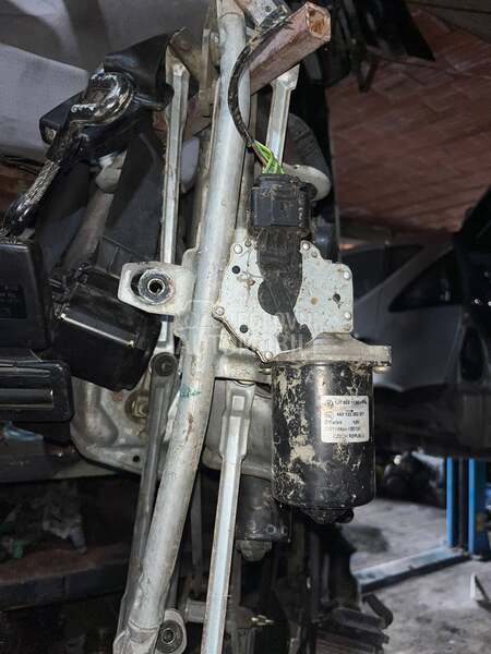 Motor brisaca za Volkswagen Golf 4