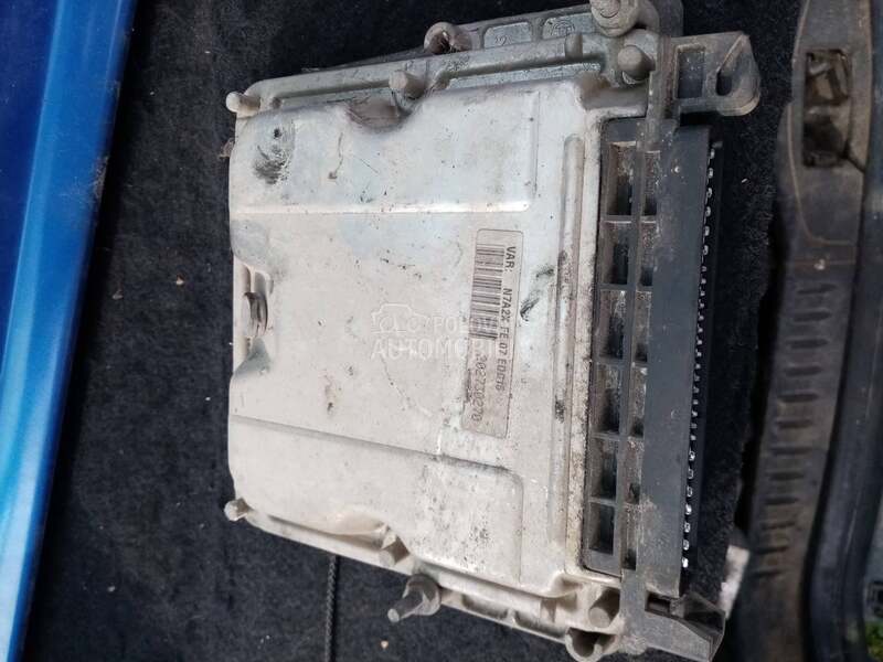 racunar za Citroen C3, C3 pluriel, C4 ... od 1995. do 2008. god.