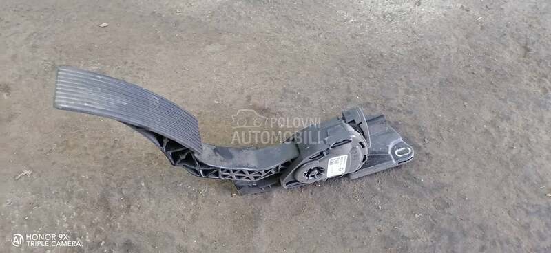 papuča gasa za Jeep Grand Cherokee od 2010. do 2020. god.