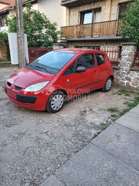 Mitsubishi Colt 2006. god. -  kompletan auto u delovima