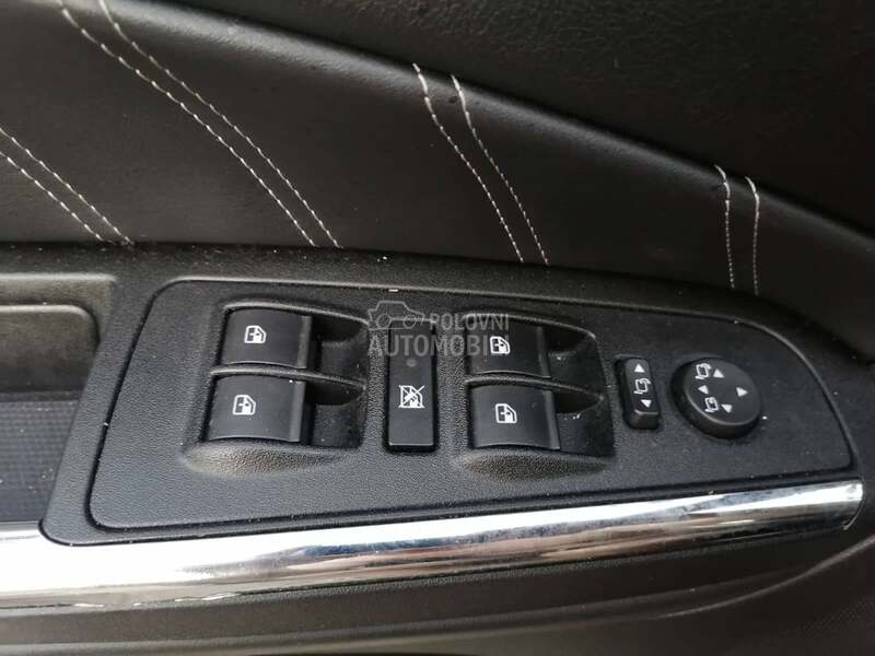 Prekidaci podizaca za Lancia Delta od 2008. do 2014. god.