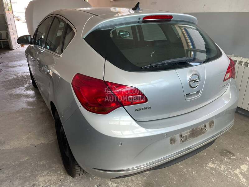stop svetlo za Opel Astra J od 2009. do 2022. god.