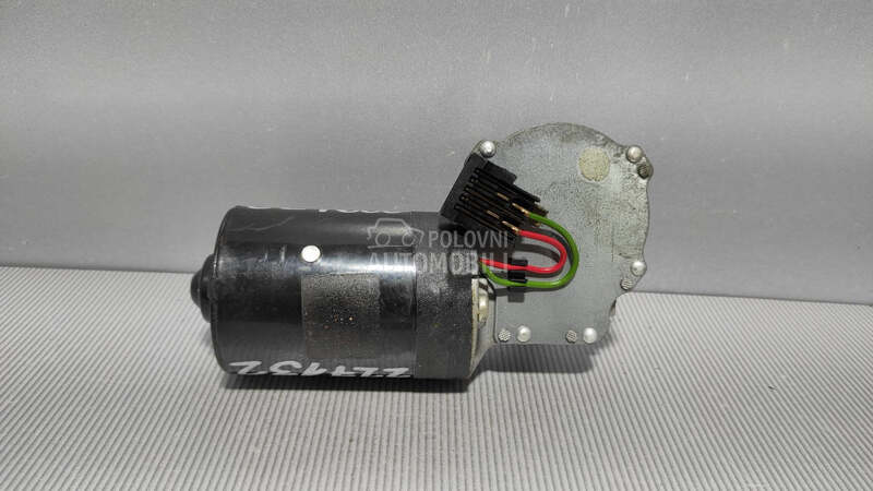 MOTORIC PREDNJEG BRISACA za Audi A3