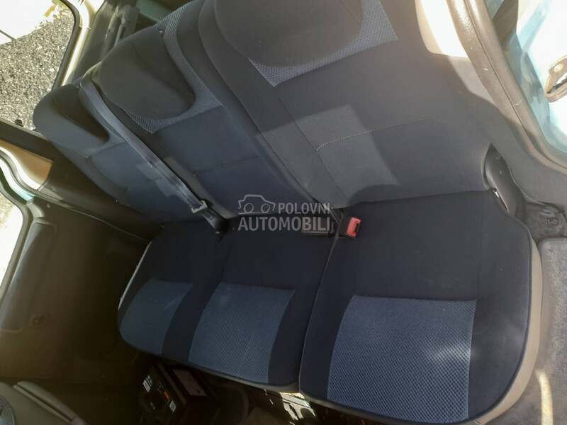 sedista za Citroen Berlingo