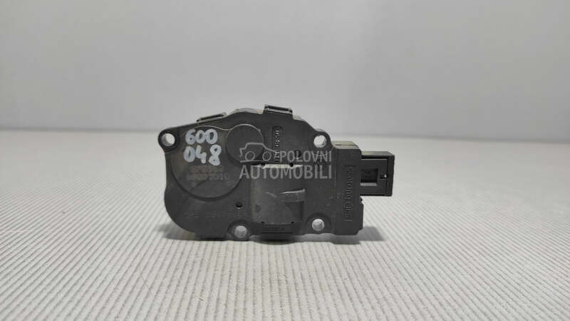 MOTORIC VENTILATORA za Jaguar XF