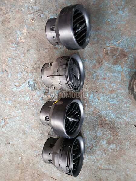 Resetke ventilacije za Seat Ibiza od 2000. do 2006. god.