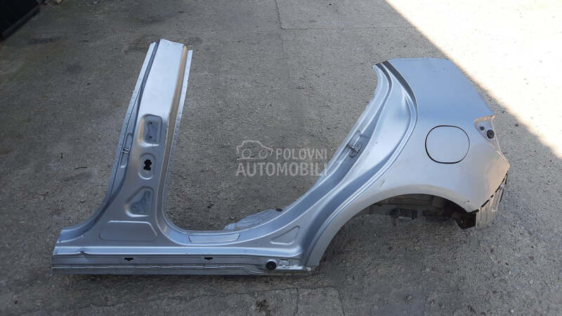 POLUSTRANICA za Mercedes Benz A Klasa