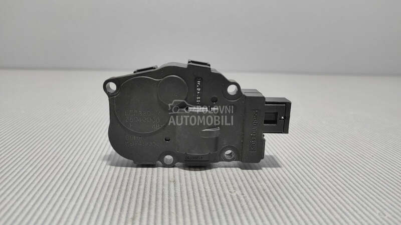 MOTORIC VENTILATORA za Audi A4
