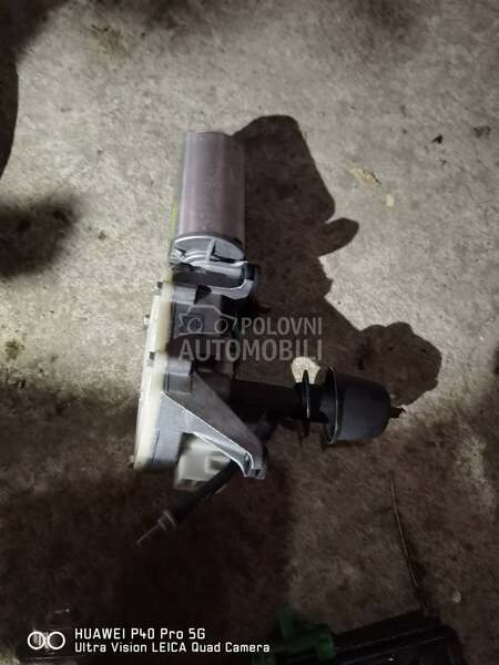 motor brisac za Fiat Punto