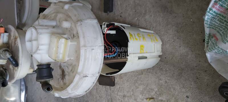 benzinska pumpa za Alfa Romeo 156, 159, GT