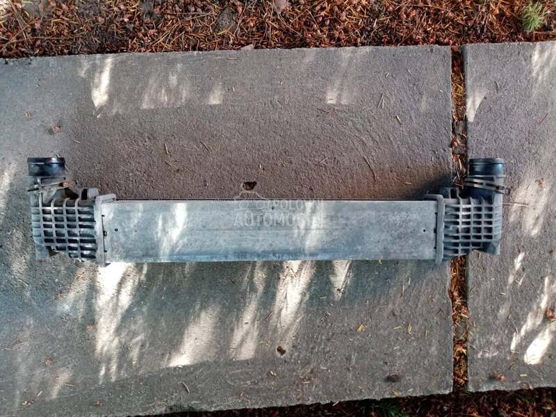 hladnjak interkulera 1.9tdi za Volkswagen Sharan od 1996. do 1999. god.