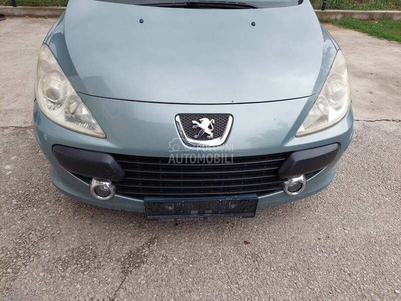 far za Peugeot 307