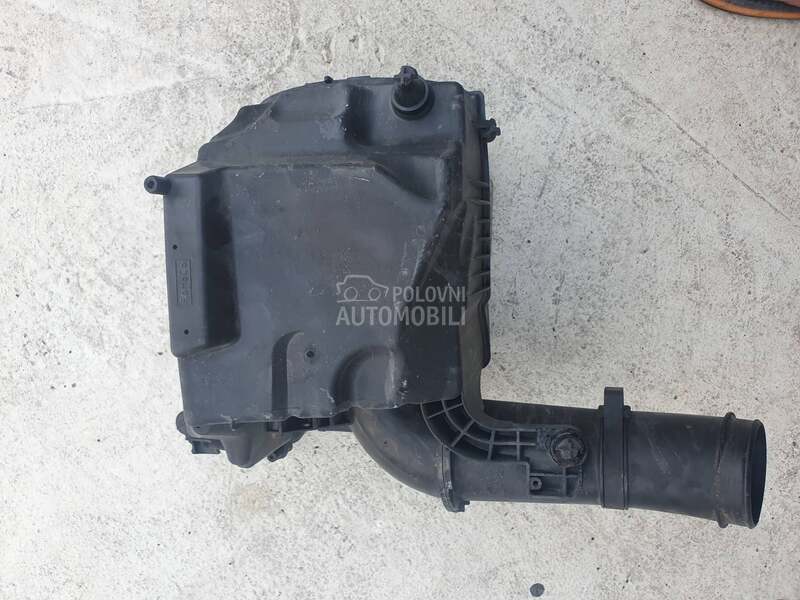 kuciste filtera vazduha za Ford Focus
