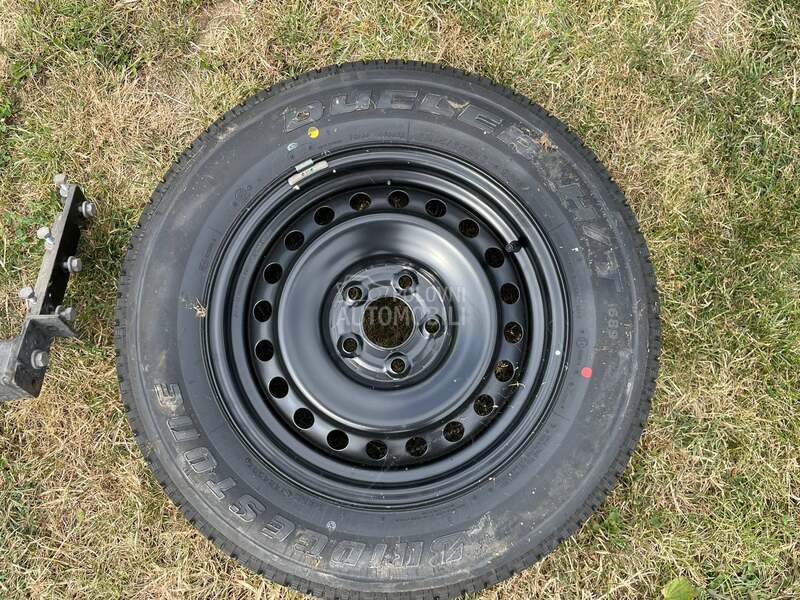 Ostalo 215/65 R16 Sve sezone
