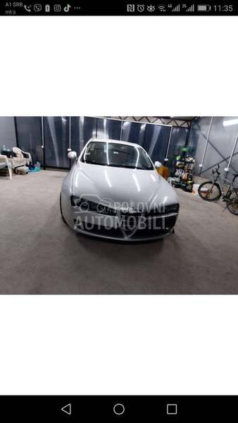 Alfa Romeo 159 -  kompletan auto u delovima