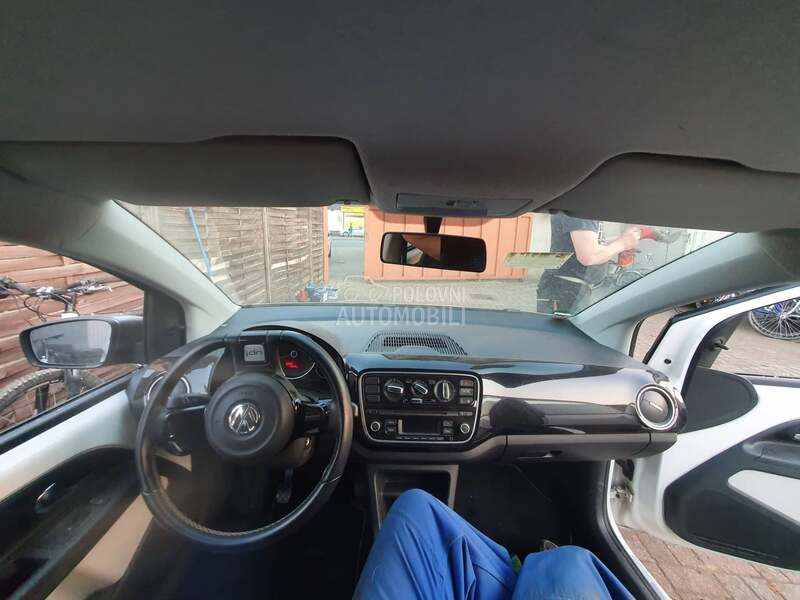 Instrument tabla za Volkswagen up!