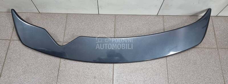 Spojler za Renault Laguna od 2001. do 2007. god.