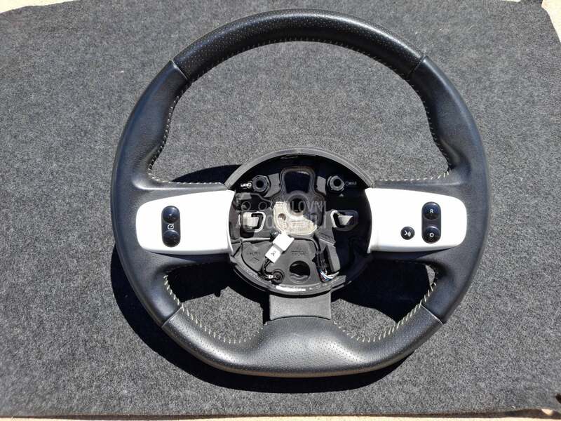 Volan za Renault Twingo od 2014. do 2021. god.