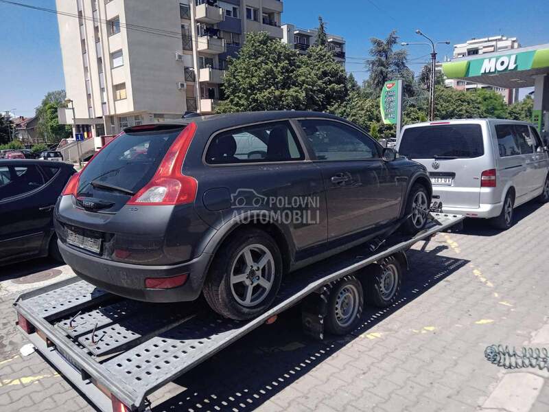 polovni delovi za Volvo C30, S40, V50 od 2005. do 2011. god.