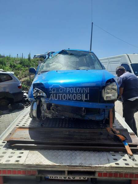 Subaru Justy -  kompletan auto u delovima