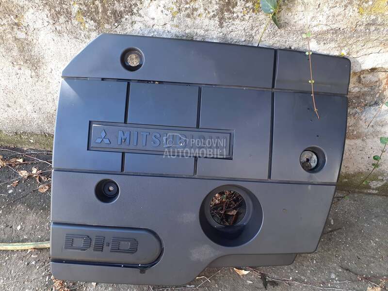 poklopac motora za Mitsubishi Carisma od 1996. do 2007. god.