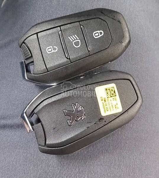 Kljucevi keyless za Peugeot 108, 208, 301 ... od 2019. do 2023. god.