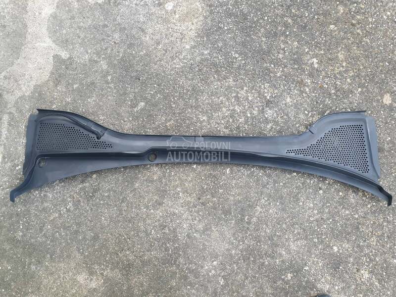 PLASTIKA POŽARNOG PUTA za Volkswagen Golf 7 od 2013. do 2017. god.