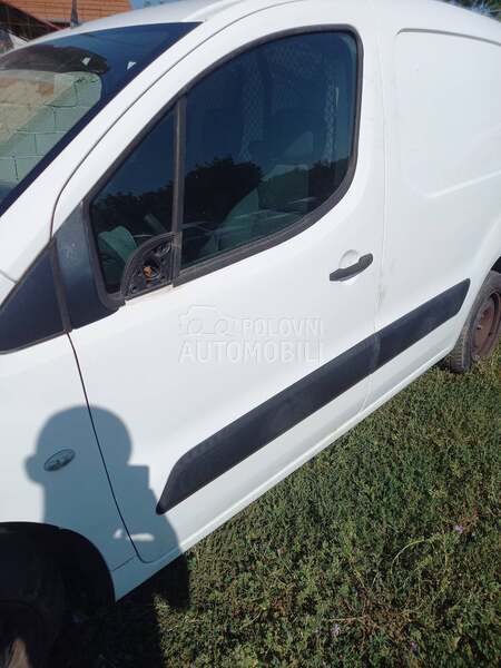 Leva,vozačeva vrata za Citroen Berlingo od 2008. do 2017. god.