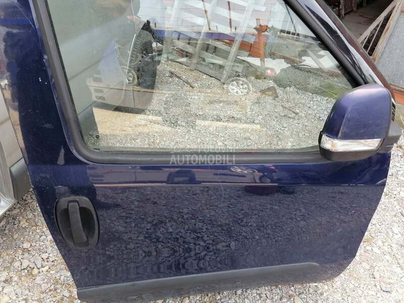 Desna vrata za Fiat Doblo od 2010. do 2020. god.