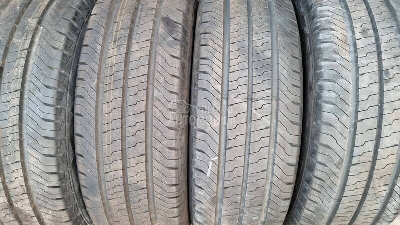 Continental 215/60 R17 Letnja