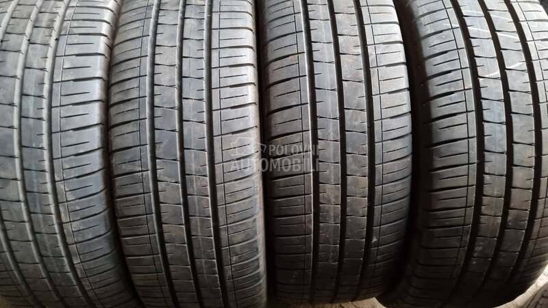 Vredestein 215/60 R17 Letnja