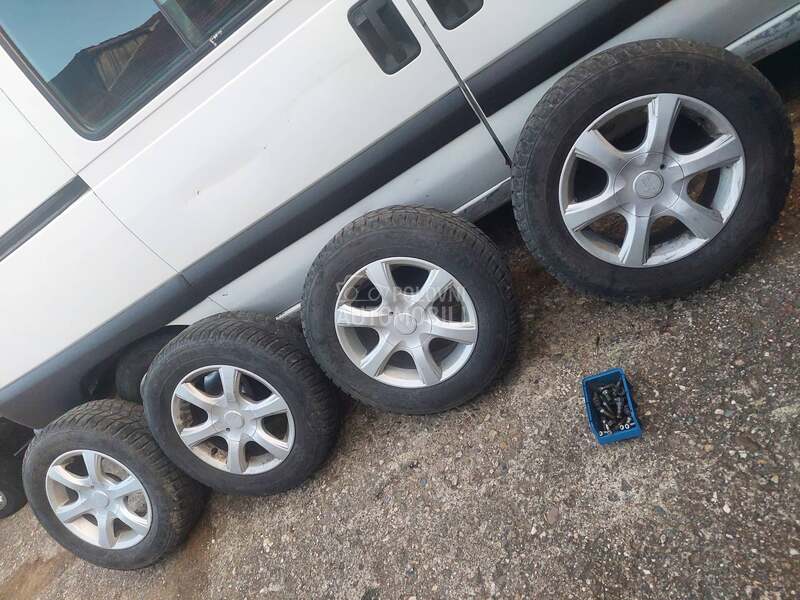 Fiat Scudo 2006. god. -  kompletan auto u delovima